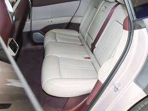 شاومي يو يو 7 الداخلية Rear Seats