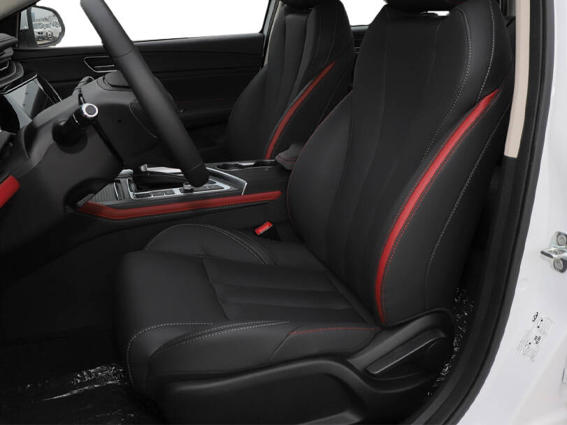 شيري أريزو 6 2025 الداخلية Front Seats