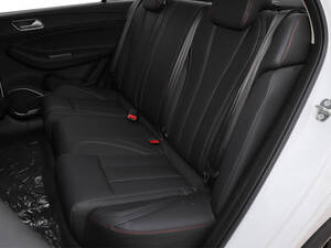 شيري أريزو 6 الداخلية Rear Seats