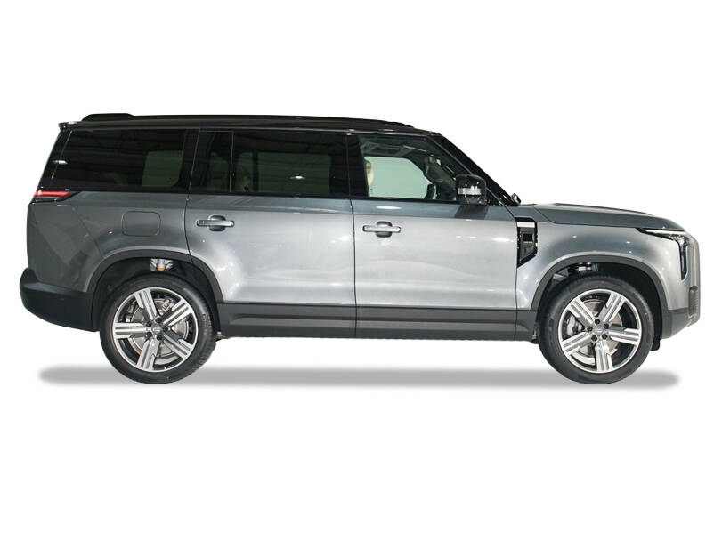 روكس أداماس 2026 الخارجية Right Side View