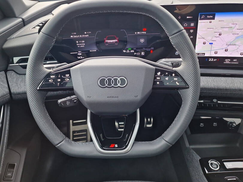 أودي كيو 6 إي-ترون 2025 الداخلية 