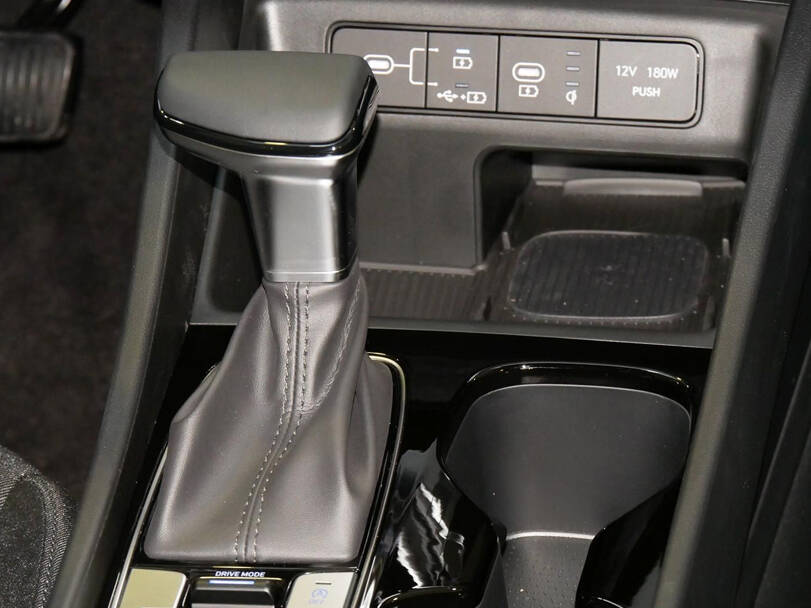 Hyundai Tucson 2025 Images, Explore 9 Photos of Interior and Exterior Image-7